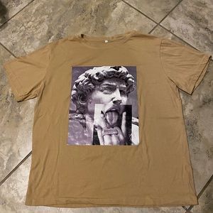 Brown graphic t-shirt